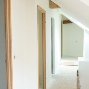 mur peint avec du airless